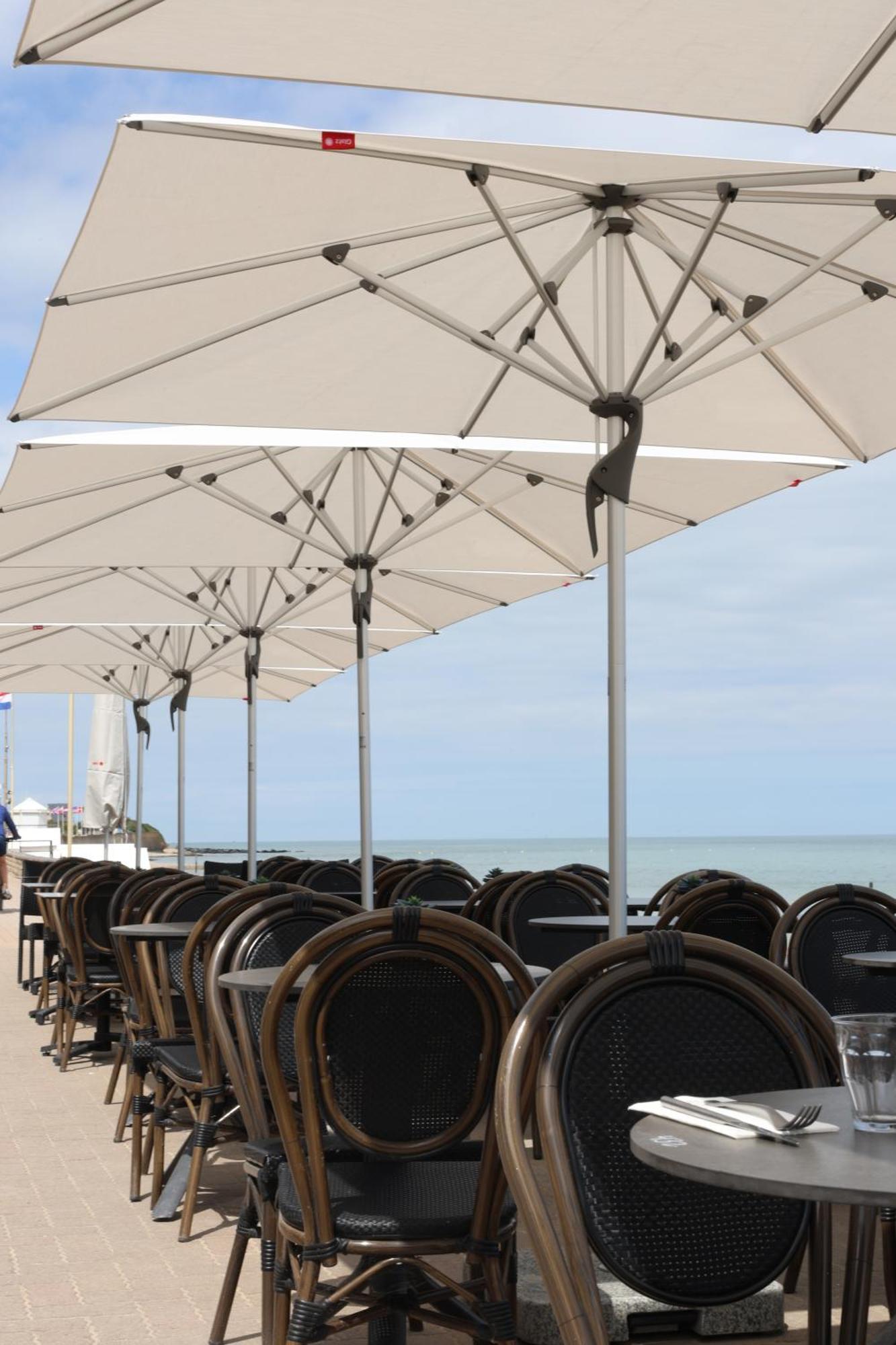 Le Clos Normand Saint-Aubin-Sur-Mer  Exterior photo